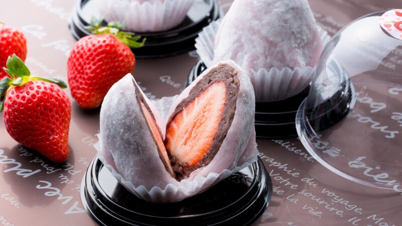 佐賀県産ブランドいちご「いちごさん」を贅沢に使用した、いちごさん大福が今年も販売開始